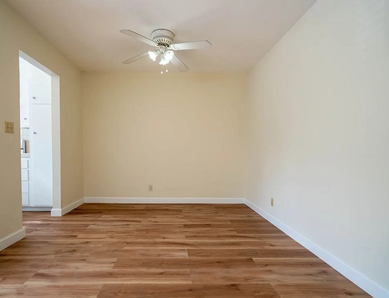 1212 W Mc Kinley Ave - Photo 6 of 8