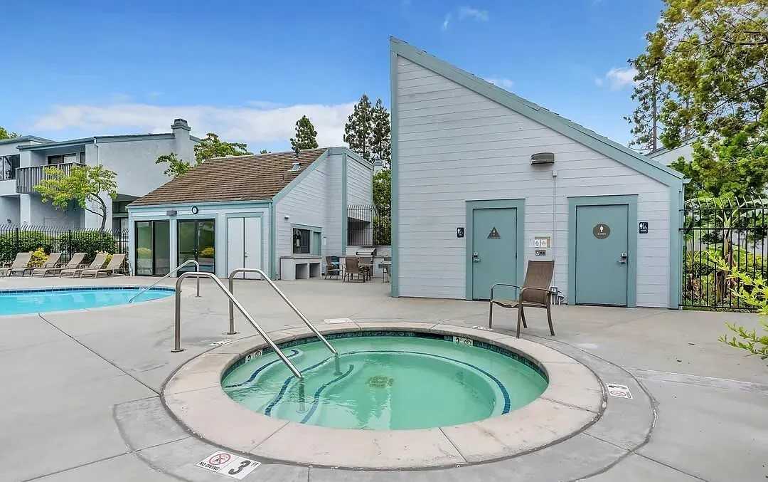 3238 Via Alicante - Photo 6 of 30