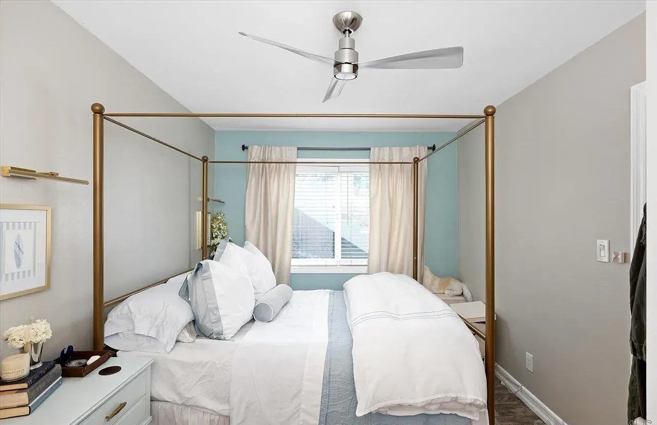 5061 Mission Blvd - Photo 2 of 24