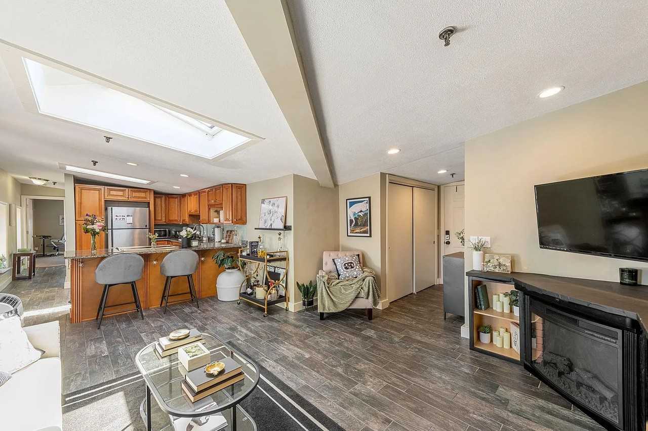 80 Fleet St #5-7 - Photo 6 of 13