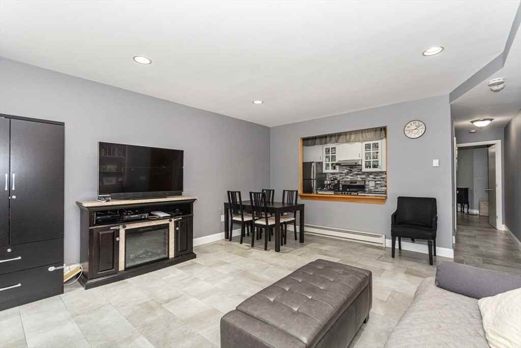 78 W Concord St - Photo 4 of 14