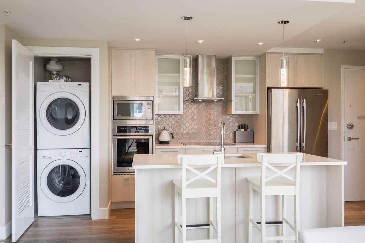 960 Yates Street #504 - Photo 4 of 19