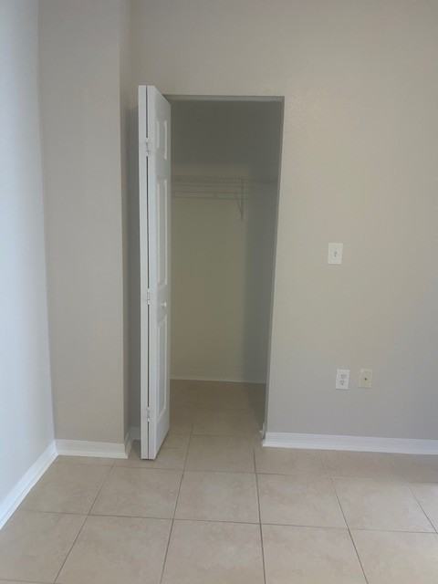 17106 Sw 138th Ct #17106 - Photo 4 of 21