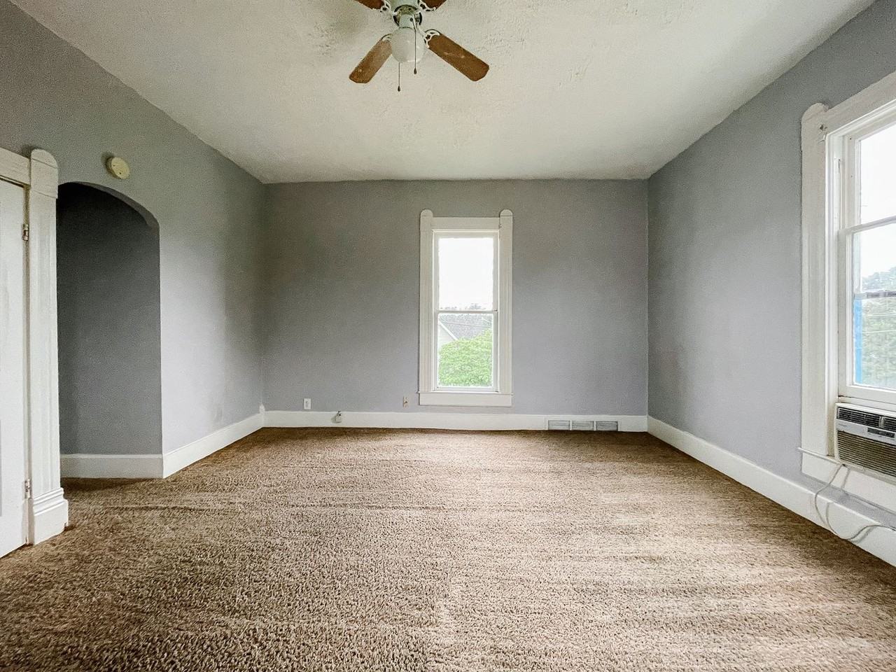 545 W State St #3 - Photo 6 of 22