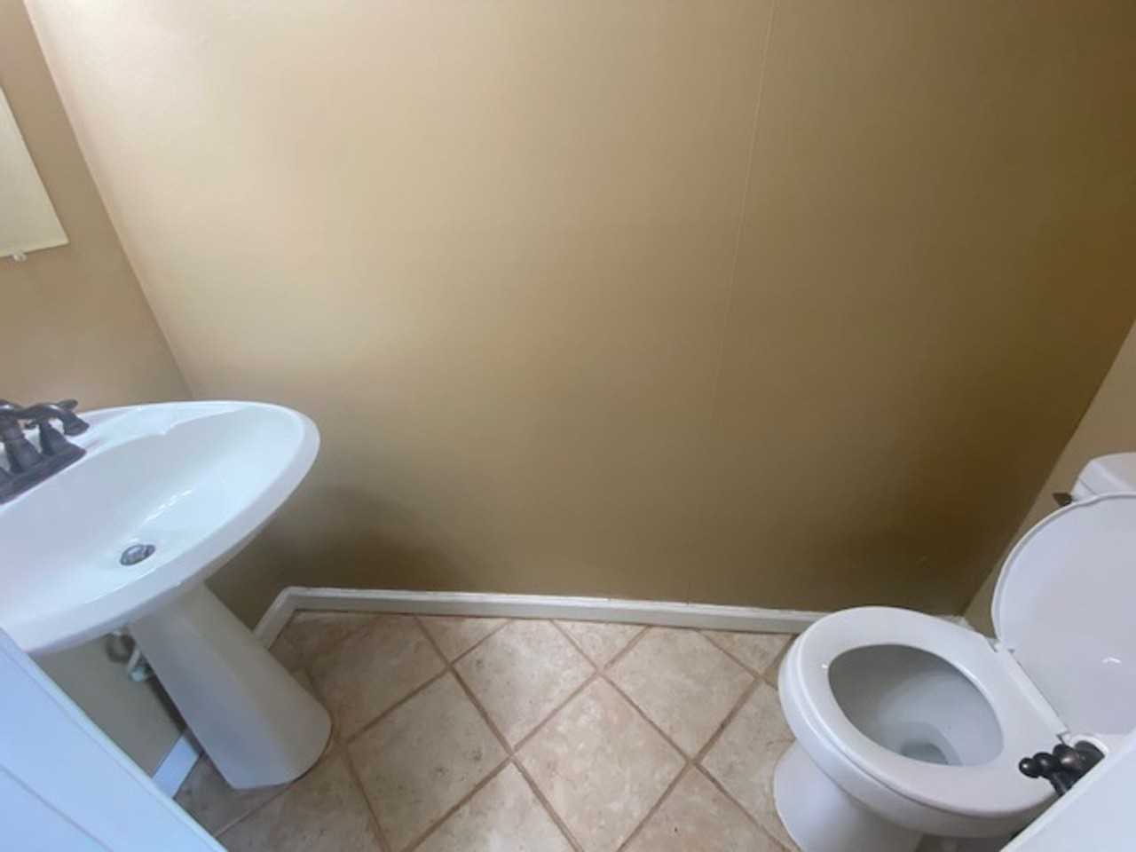 1336 Royalty Dr - Photo 6 of 11