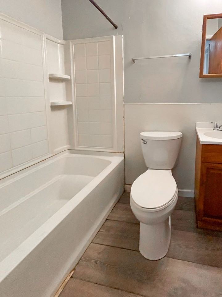 1812 1812 W 7th St - 1812 W 7th St. - Photo 3 of 12