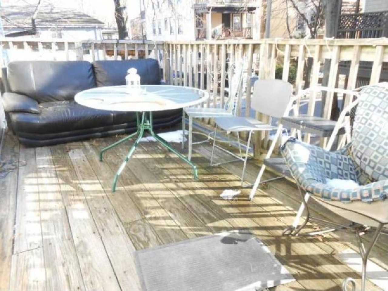 2116 Freeman St - Photo 3 of 17