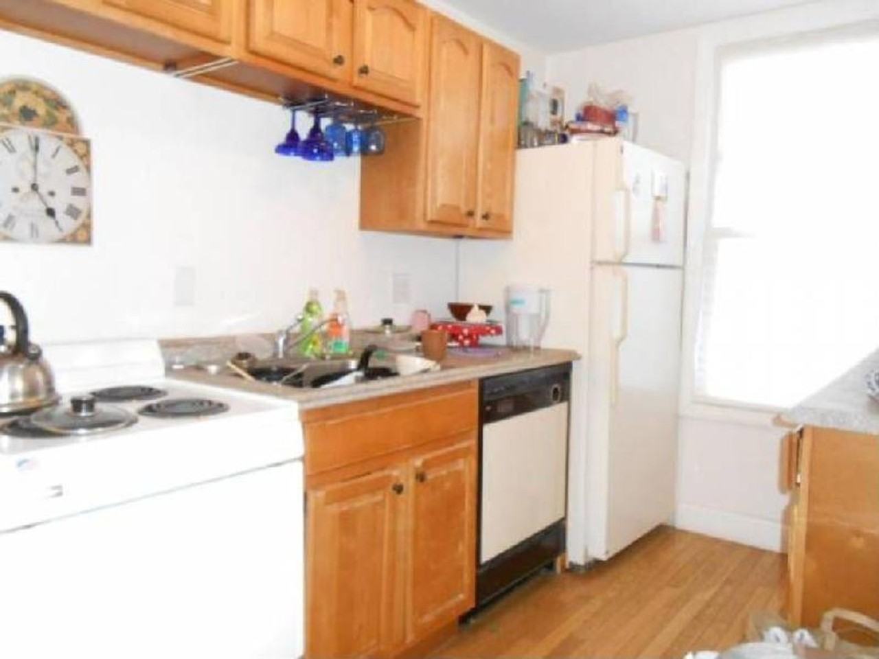 2116 Freeman St - Photo 4 of 17