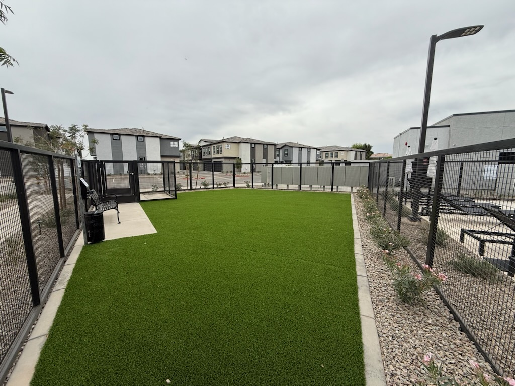 Zenn Skyview - Photo 3 of 25