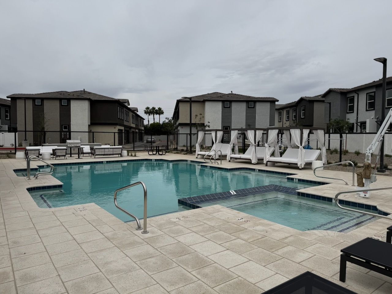 Zenn Skyview - Photo 5 of 25