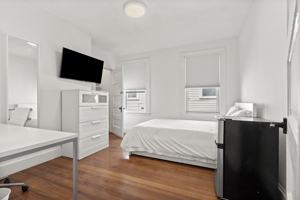 featured image of 49 Walk Hill St #4