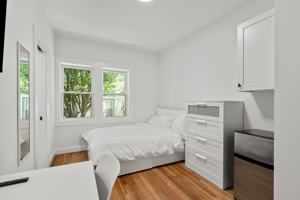 featured image of 32 Munroe St #5