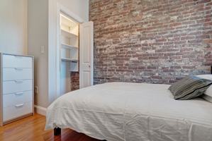 featured image of 162 Cottage St #4A