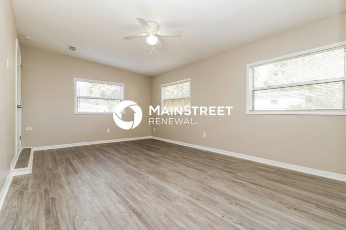 9185 Chase St - Photo 6 of 16