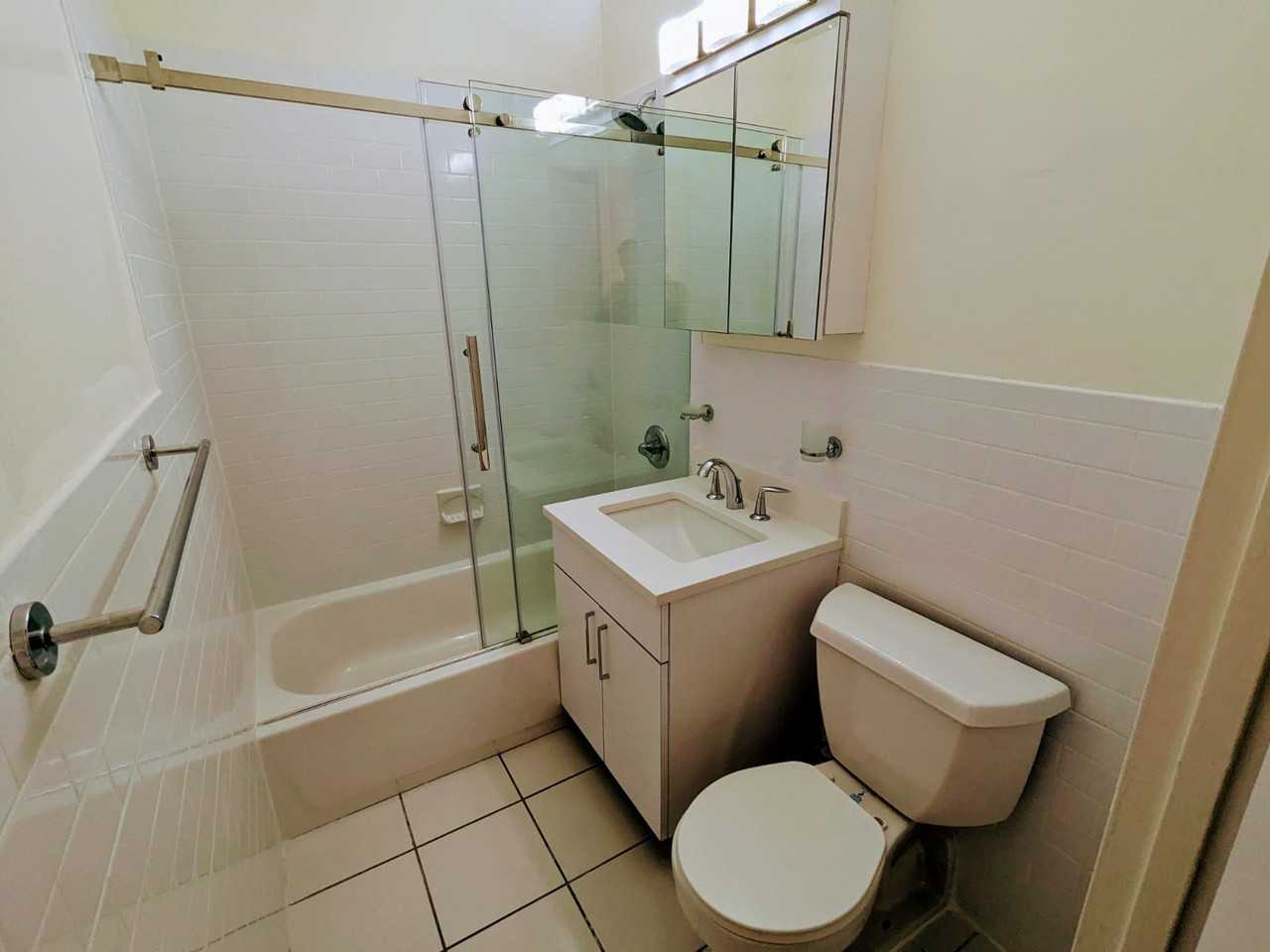 W 22nd St #7S - Photo 5 of 5