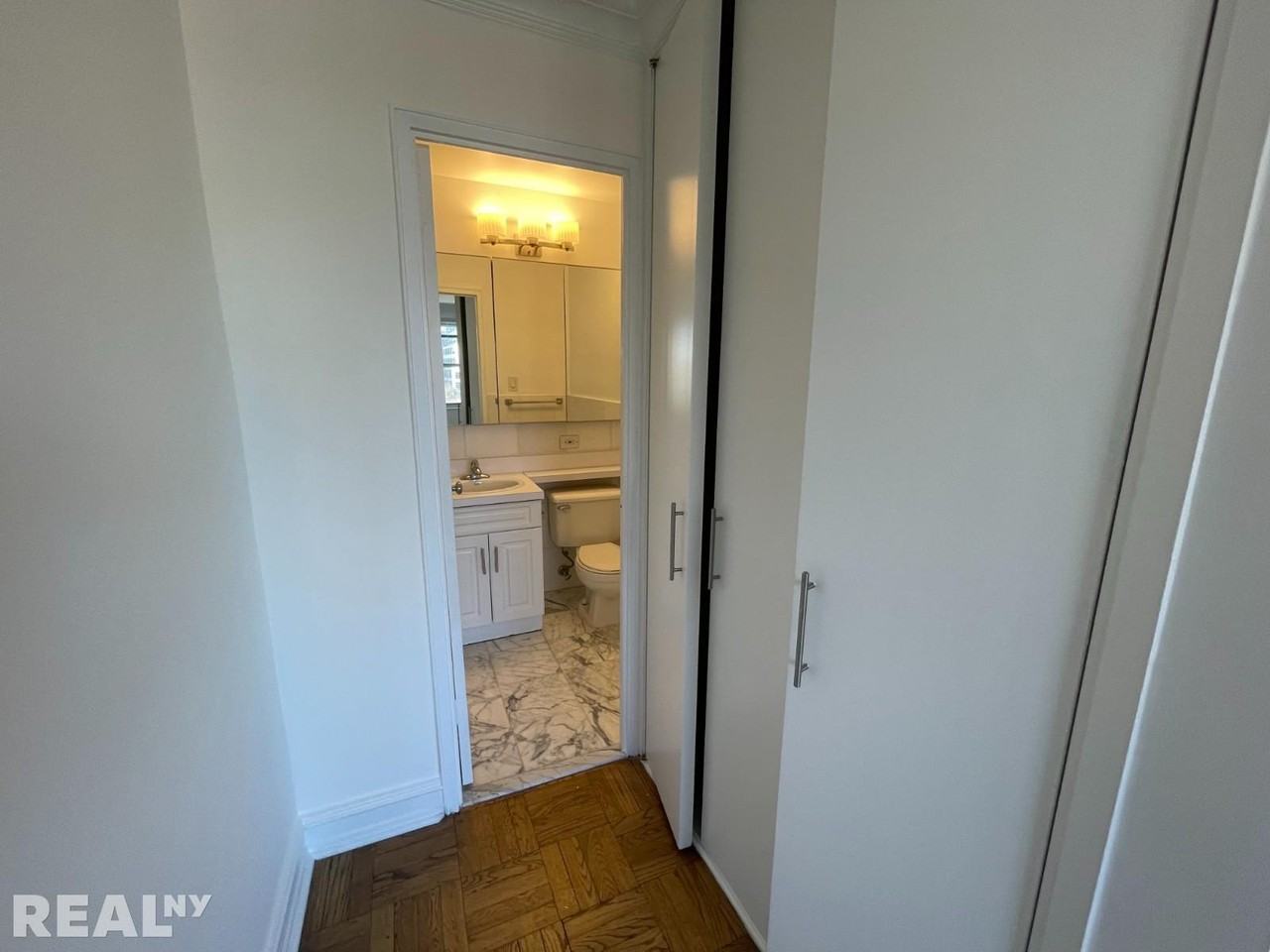 8th Ave #20D - Photo 3 of 7