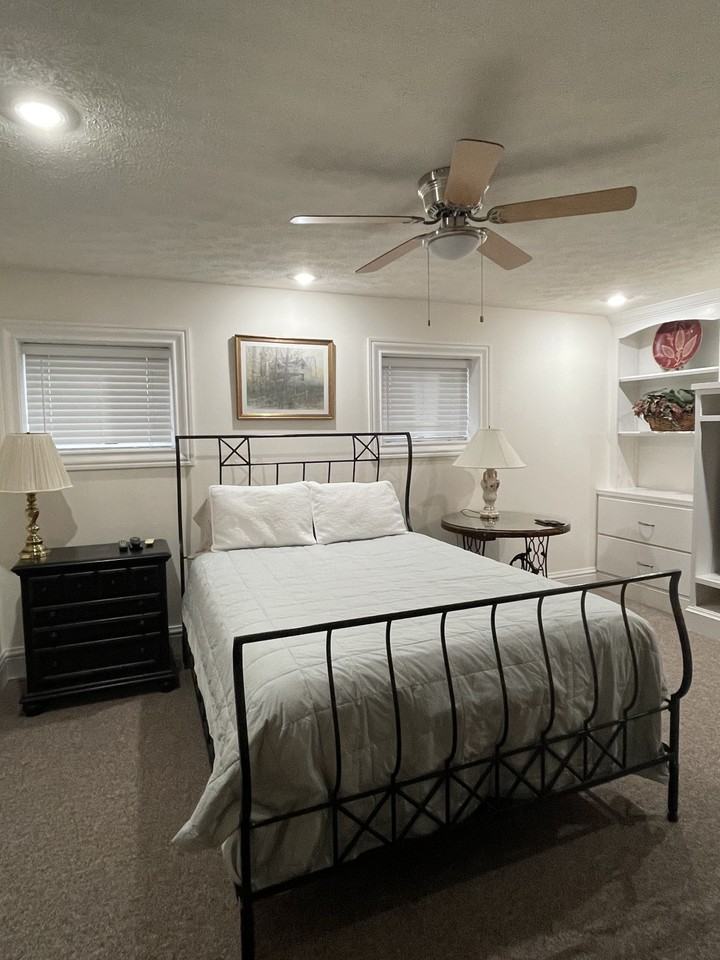 3840 Bay Oaks Place #1 - Photo 7 of 27