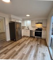 429 Thomas St Nw #A - Photo 1 of 1