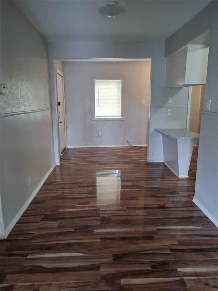 2333 Riggan St - Photo 3 of 12