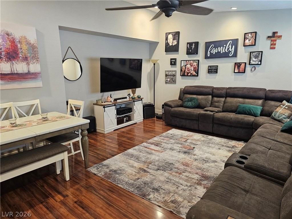 3122 Elmrock Pl - Photo 4 of 15