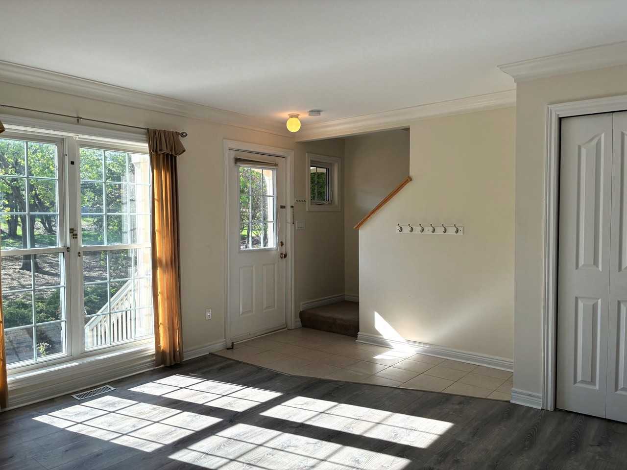 2166 Pennsylvania Ave #35 - Photo 3 of 23