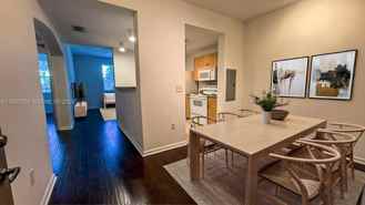 533 Ne 3rd Ave #410 - Photo 1 of 1