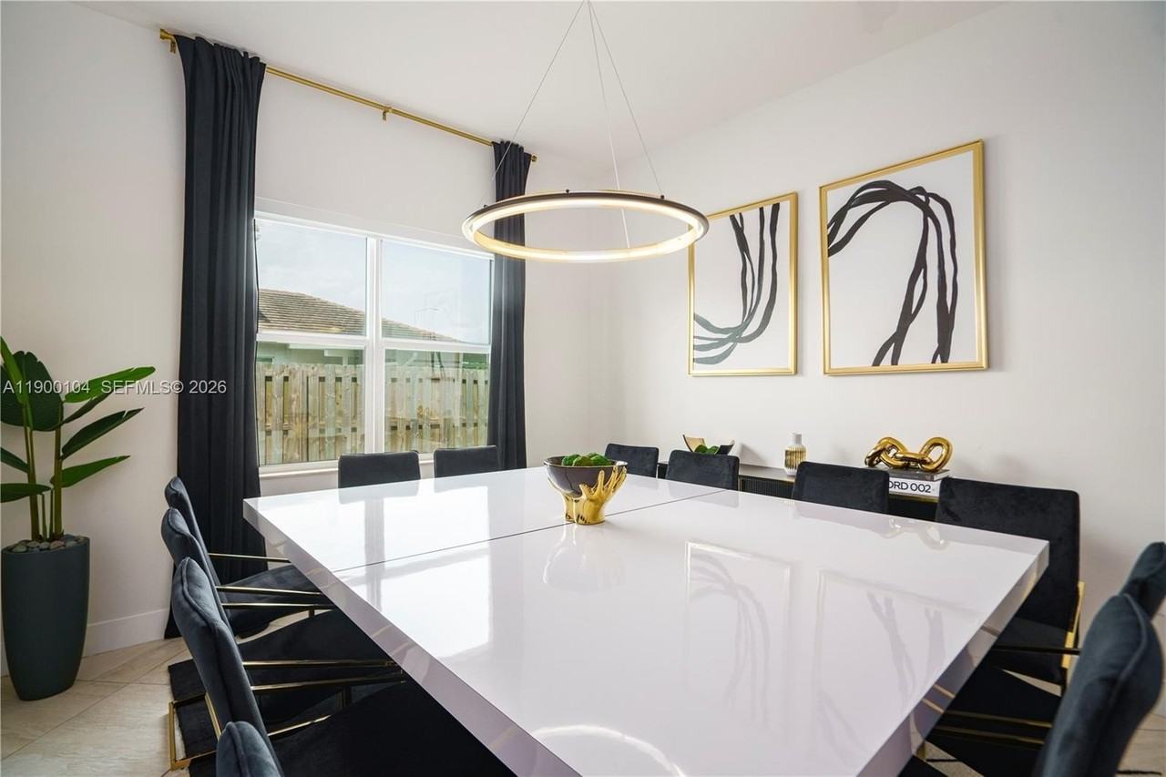 11 Nw 122nd Ave - Photo 6 of 50