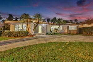 featured image of 1241 Hollywood Blvd