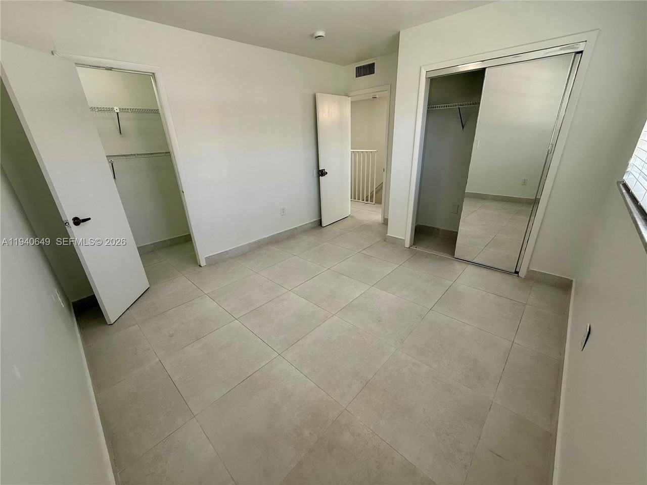 20 Sw 108th Ave #7F - Photo 4 of 14