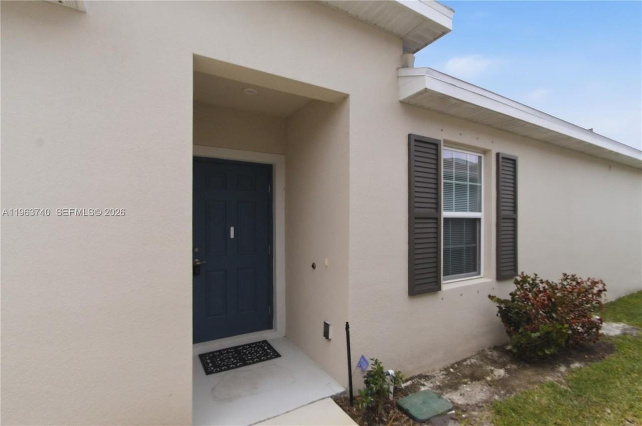 323 Raspberry Rd #323 - Photo 4 of 29
