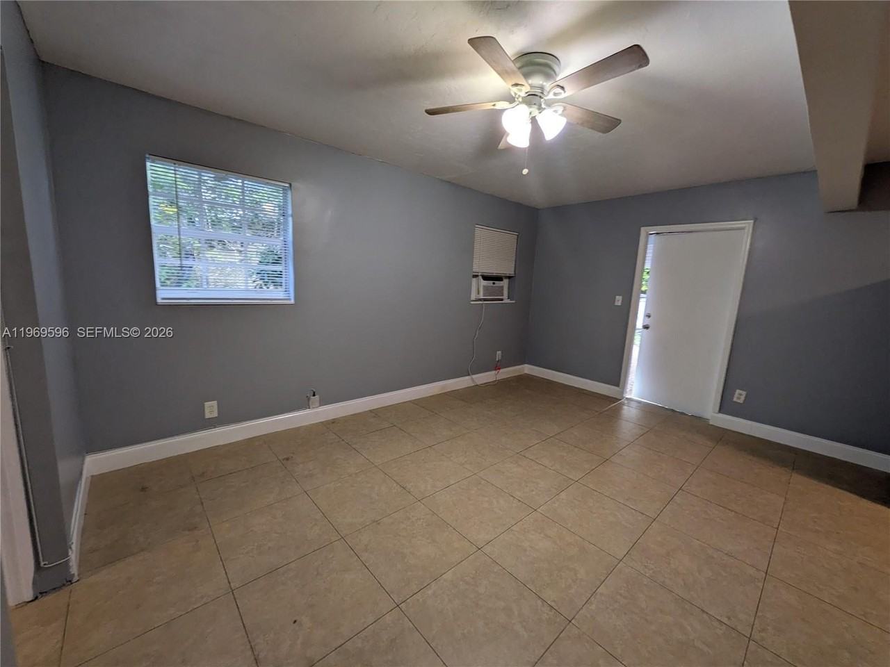 5820 Nw 14th Ct #1 - Photo 4 of 15