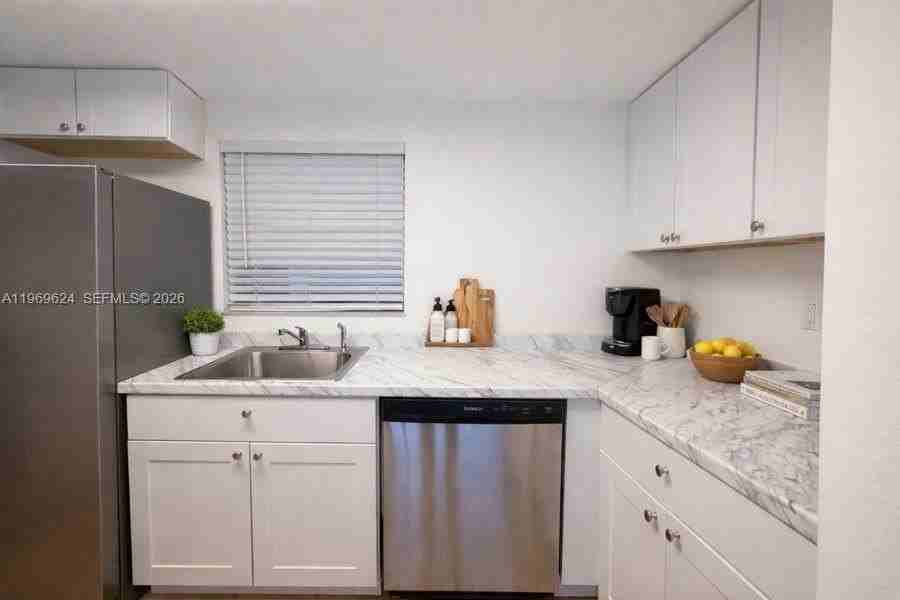 1800 N Congress Ave #102 - Photo 2 of 13