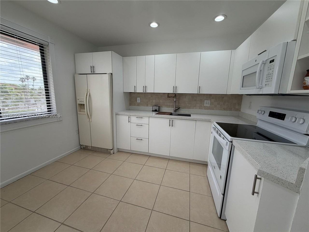 9658 Sw 138th Ave #9658 - Photo 6 of 20