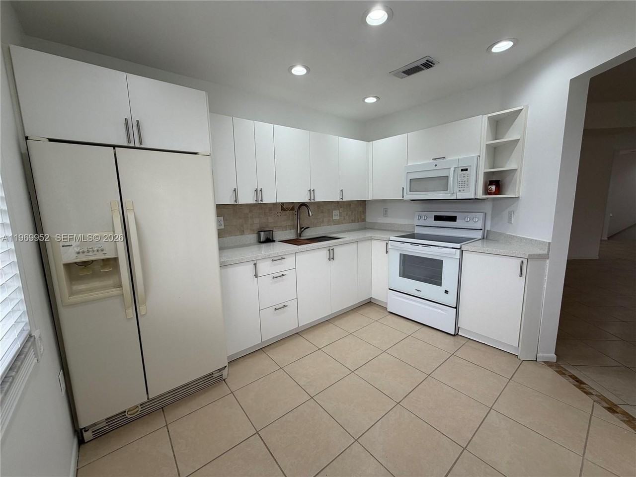 9658 Sw 138th Ave #9658 - Photo 7 of 20