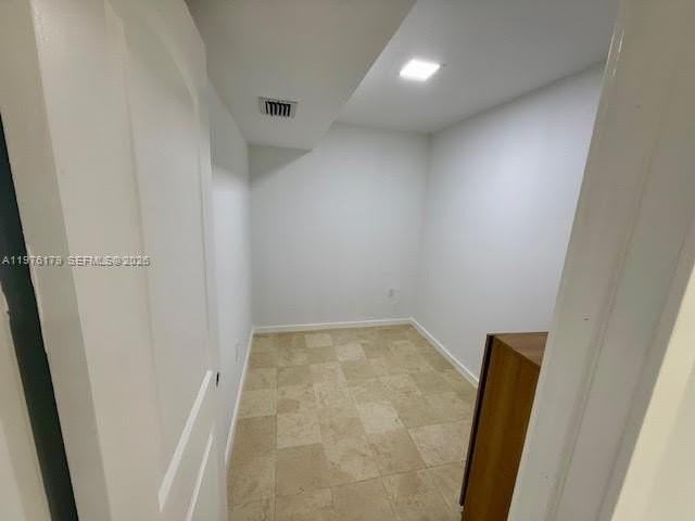 1250 Ne 119th St #2A - Photo 6 of 10