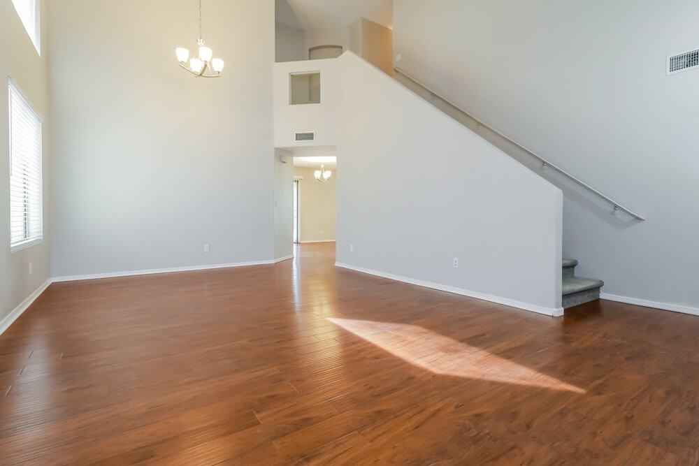 3802 N 104th Ave - Photo 6 of 17