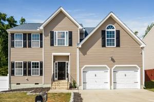 featured image of 4703 Jelynn St