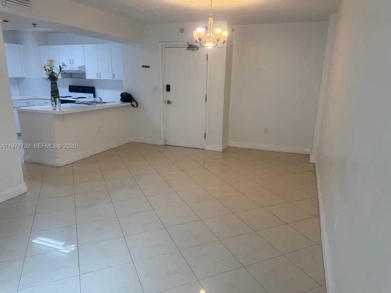 104 Sw 9th St #1403 - Photo 6 of 14
