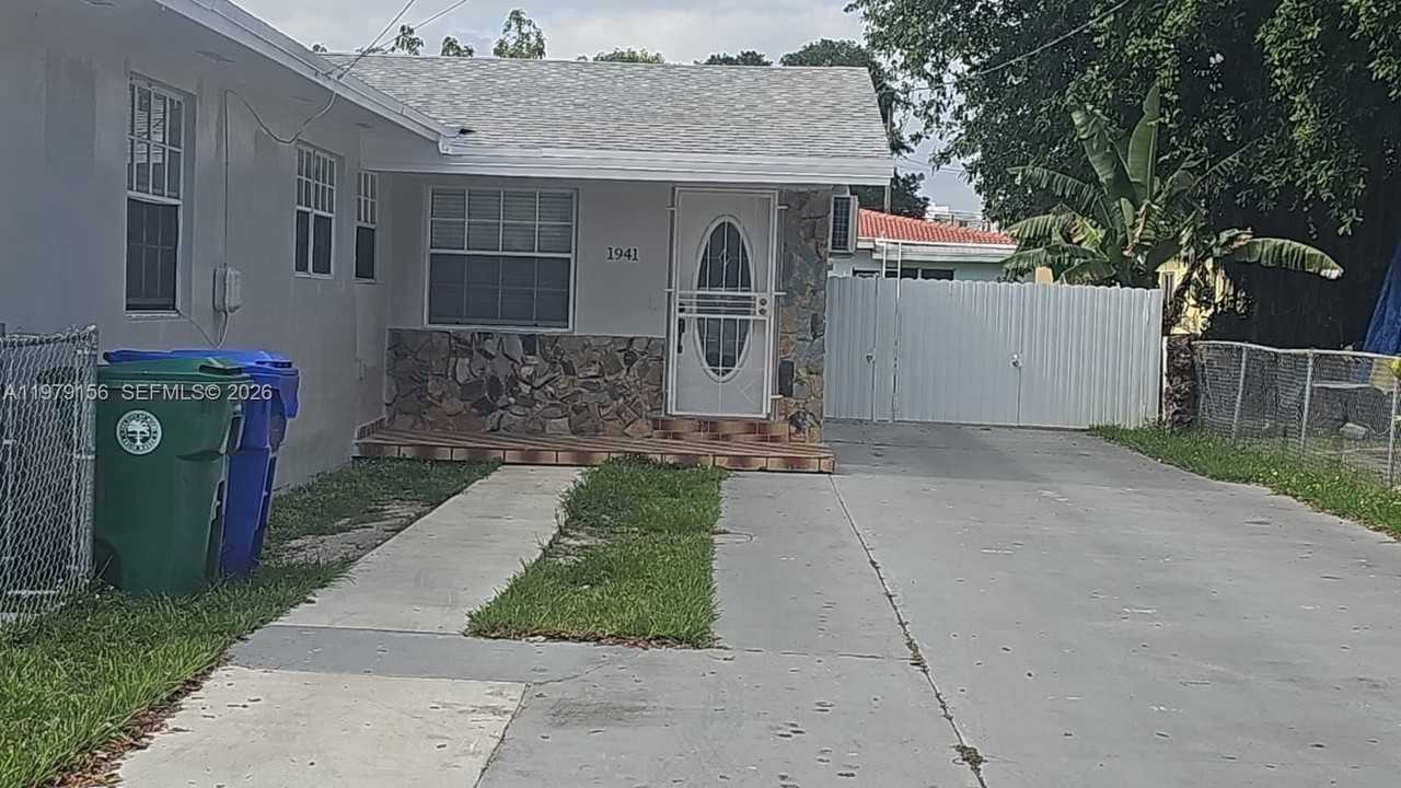 1941 Nw 32nd St #1941 - Photo 2 of 17