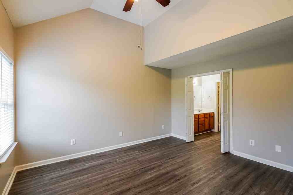 1825 Lakewood Village Dr - Photo 7 of 20