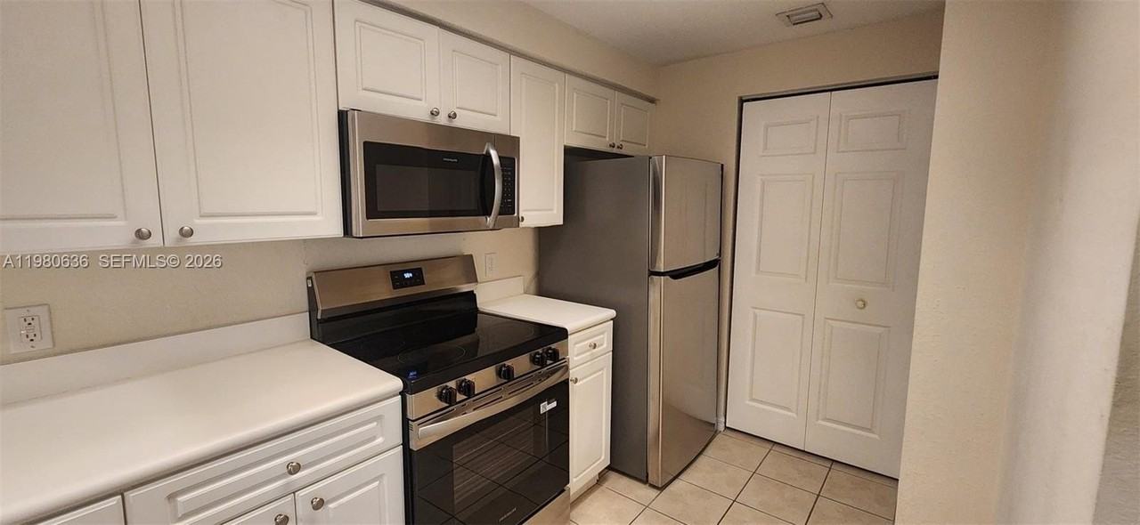 2726 Anzio Ct #308 - Photo 5 of 13