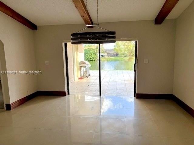 10404 Nw 5th Mnr - Photo 4 of 19