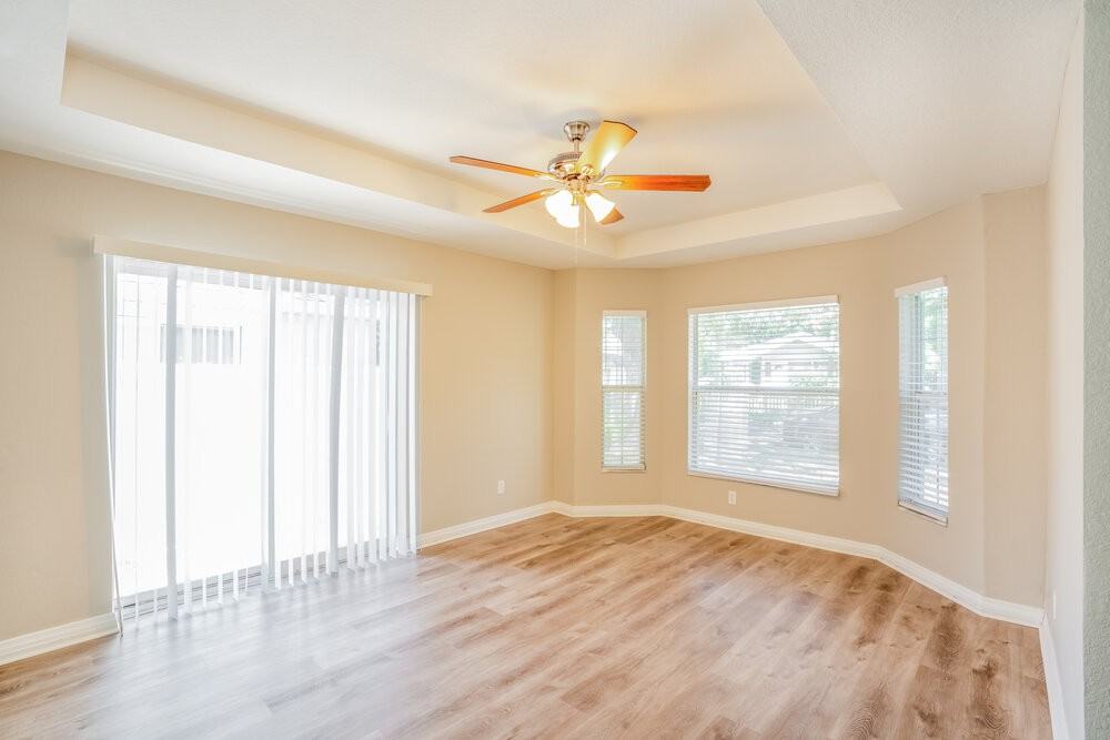 674 15th Ave S - Photo 4 of 16