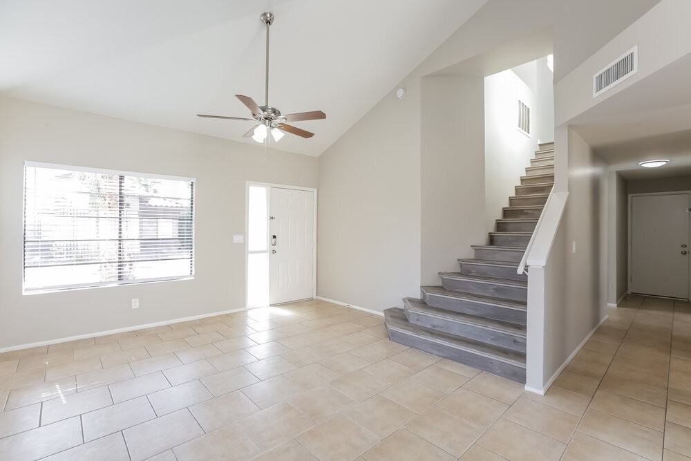 18421 N 44th Pl - Photo 5 of 17