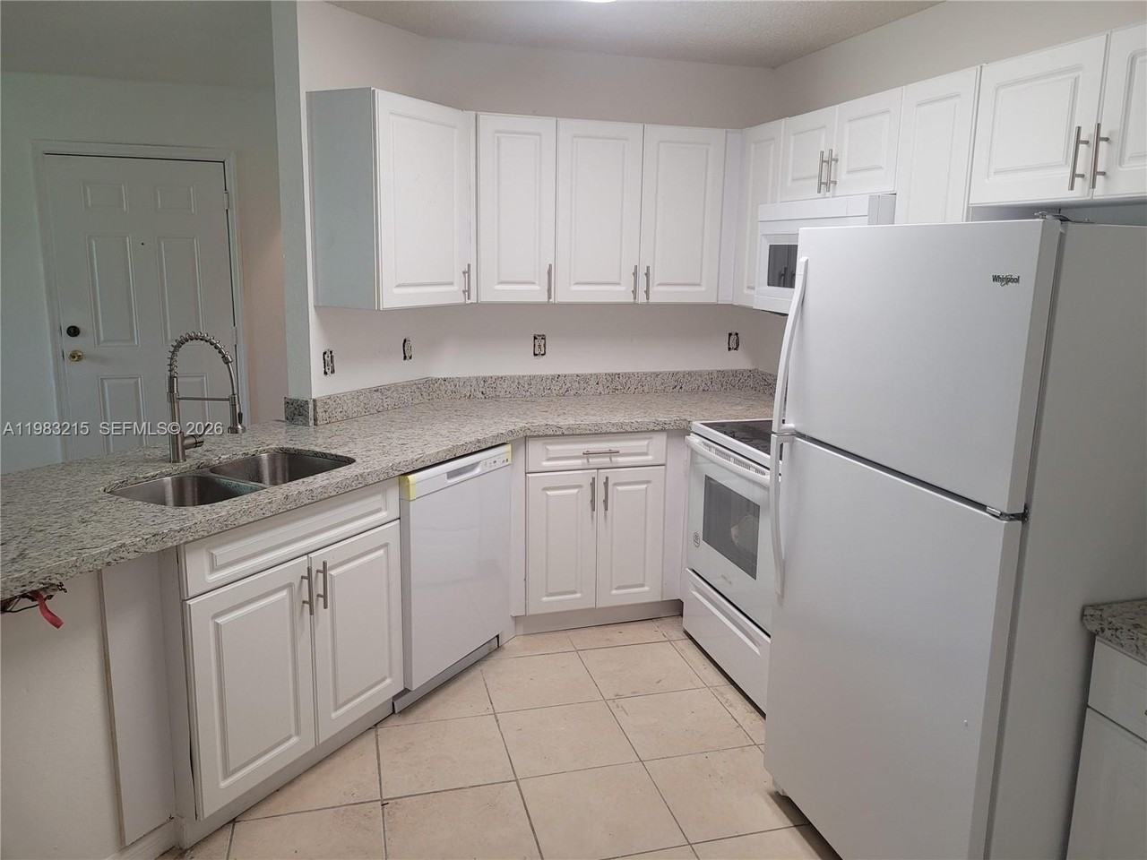 4035 W Mcnab Rd #F103 - Photo 5 of 32