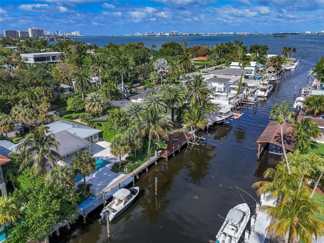 1150 Ne 91st St - Photo 7 of 41