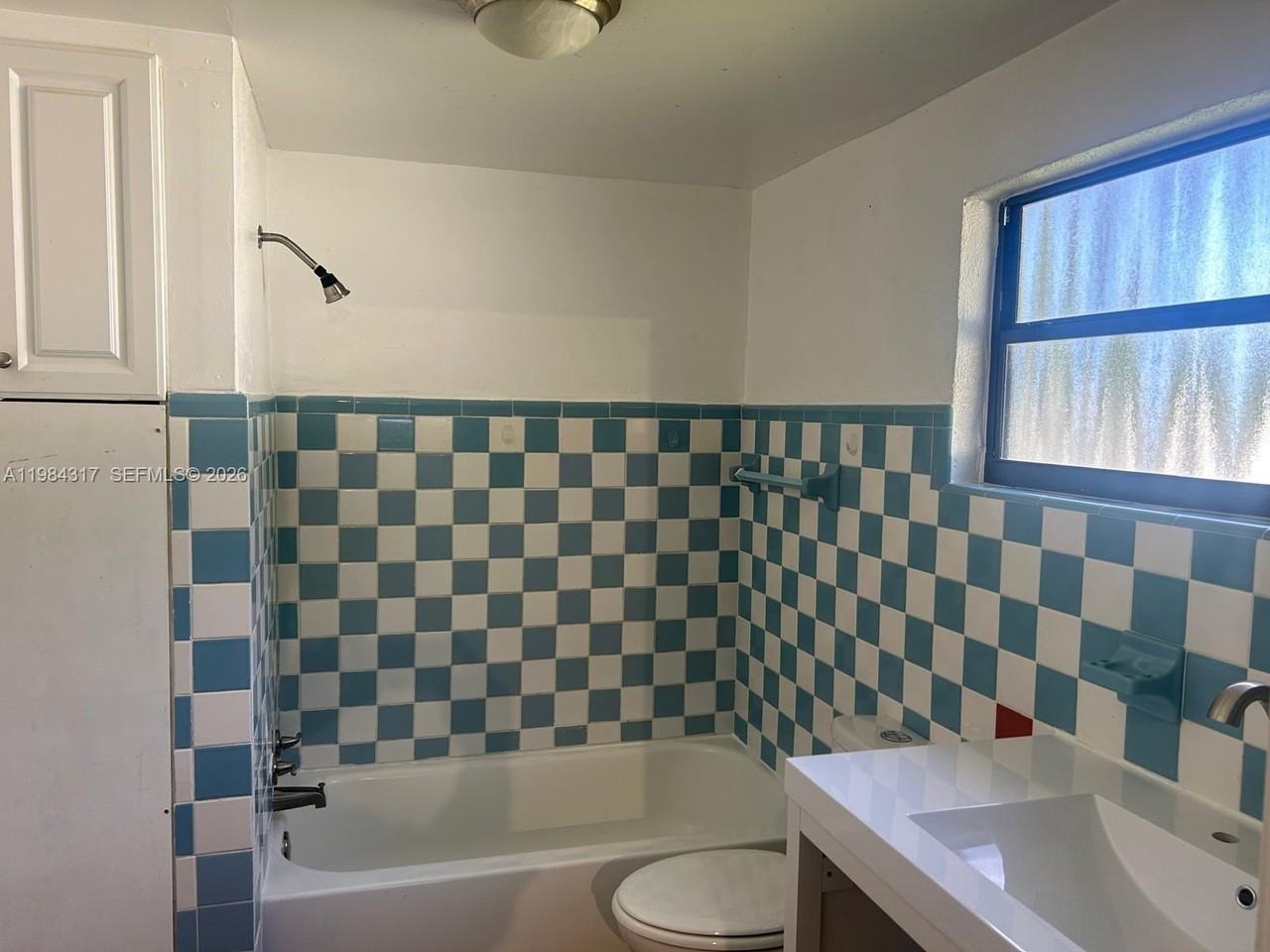 8866 Sw 126th St - Photo 6 of 20