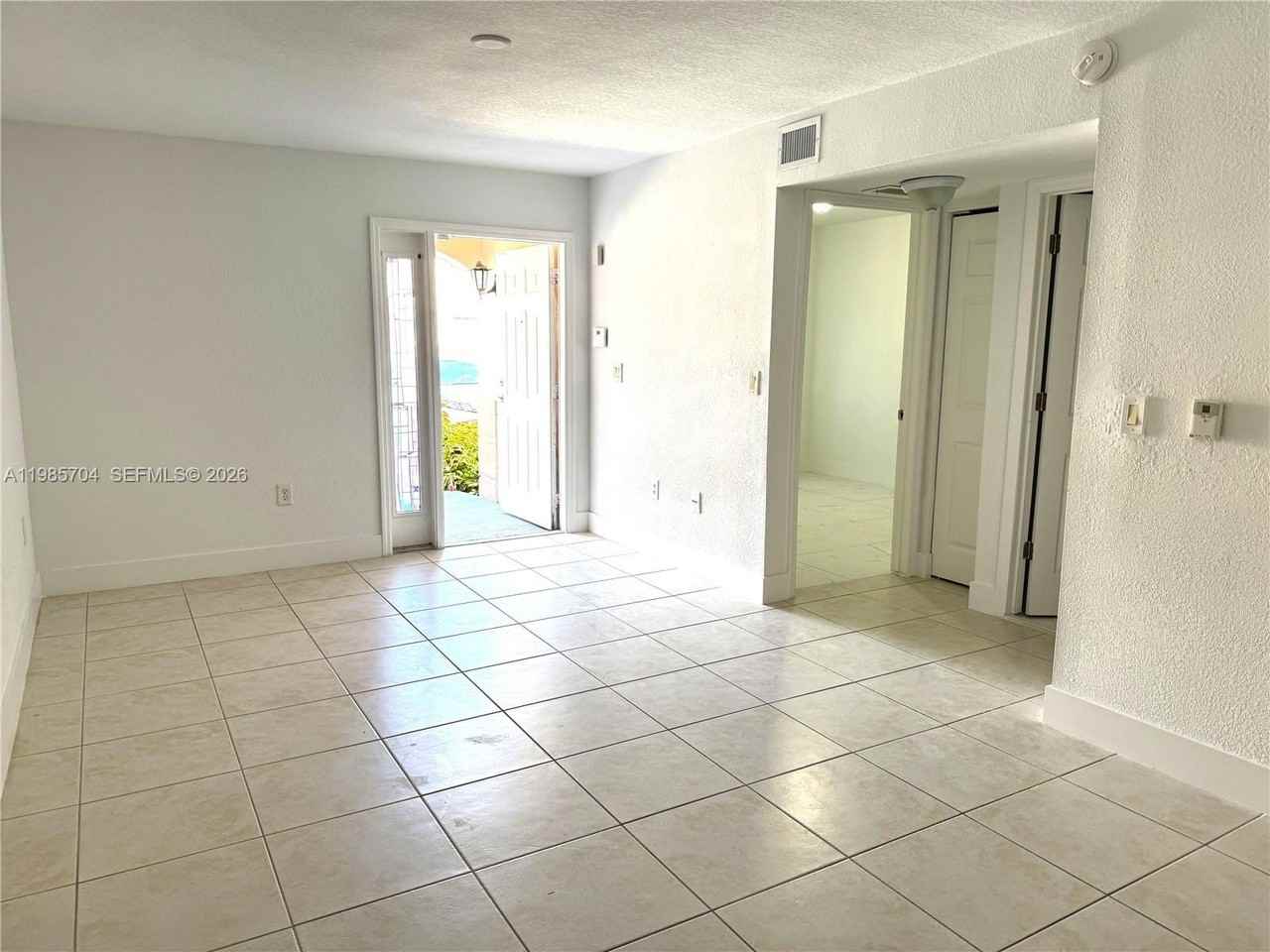 1260 Se 28th Ct #104 - Photo 3 of 14