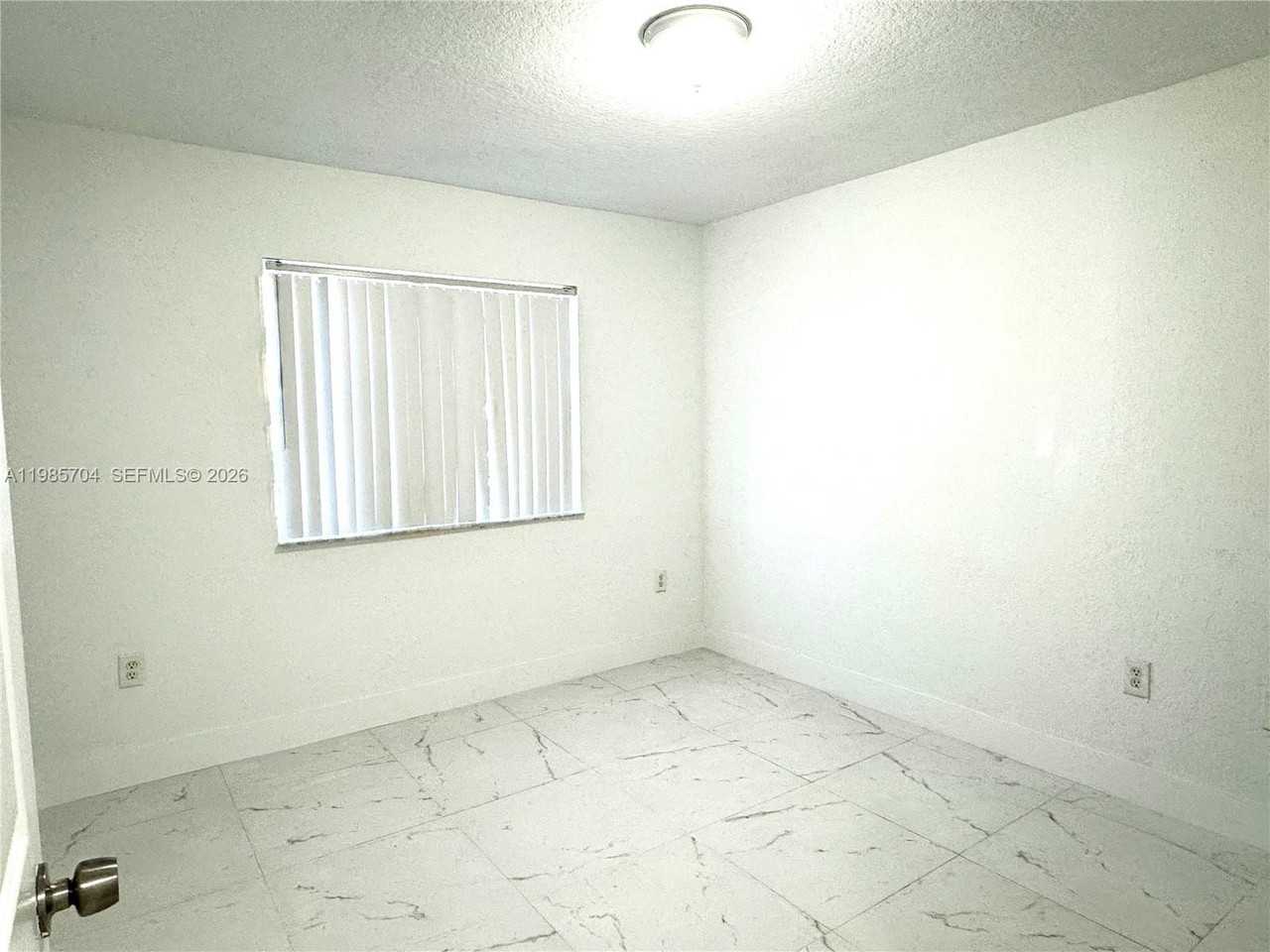 1260 Se 28th Ct #104 - Photo 6 of 14