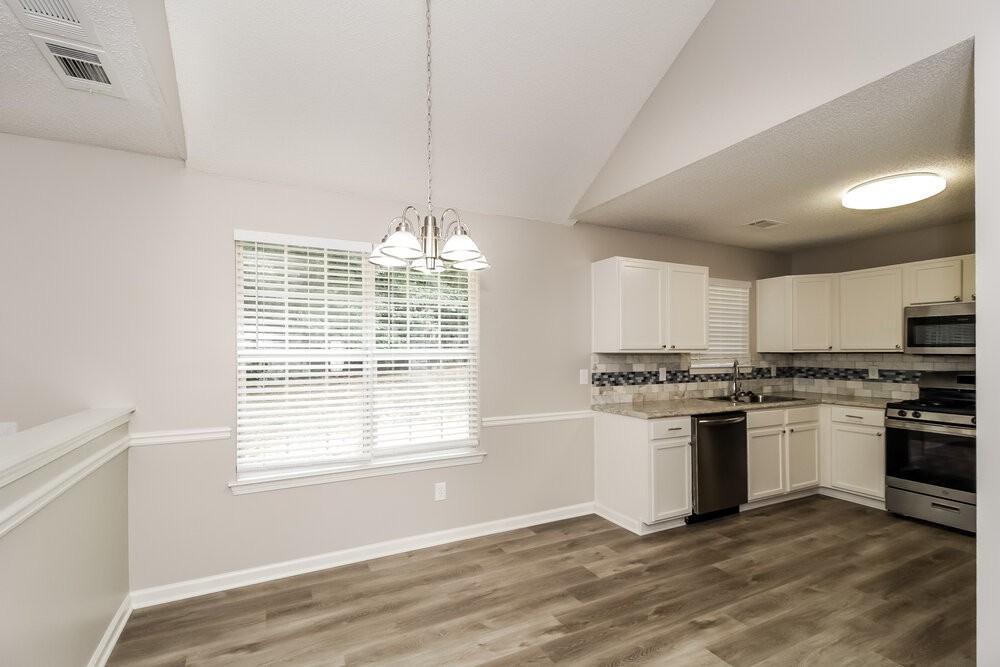 202 Goldleaf Dr - Photo 7 of 17